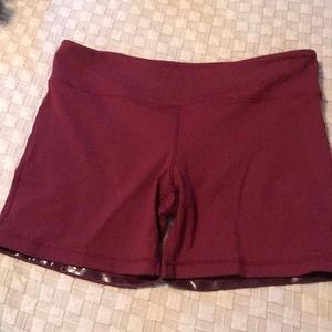 Maroon color workout shorts 5” inseam